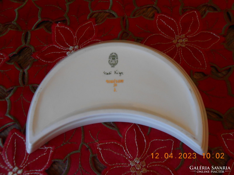 Zsolnay phoenix bird bone plate