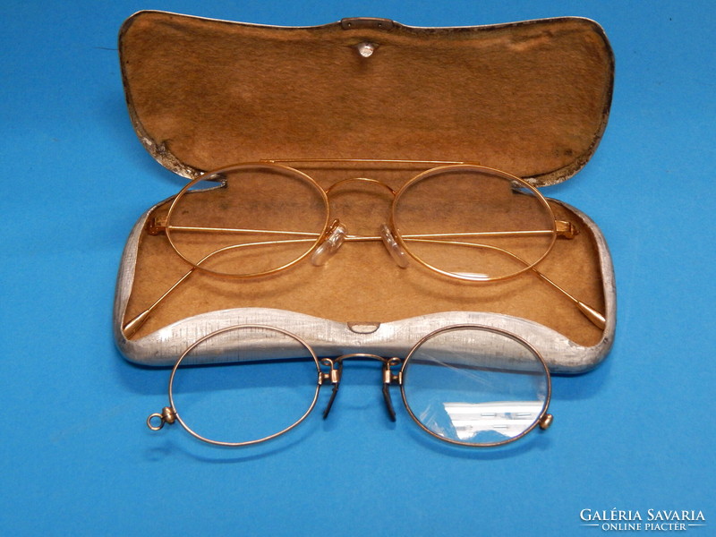 Cvikker and glasses with case for xx. No. From the first half