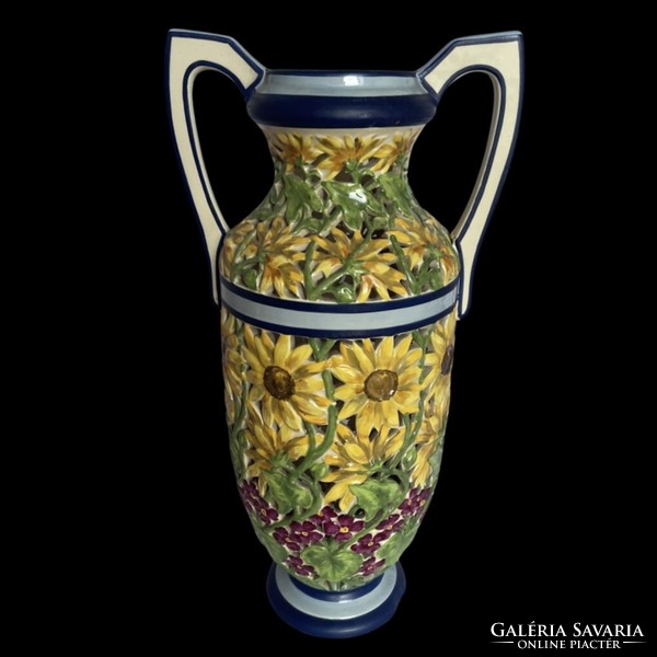 Art Nouveau Fischer vase with daisies