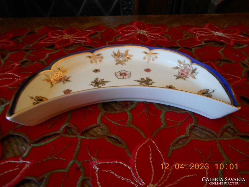 Zsolnay phoenix bird bone plate