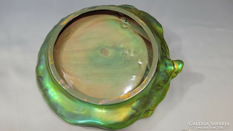 Large Zsolnay eosin glazed crawfish bowl with a diameter of 30 cm