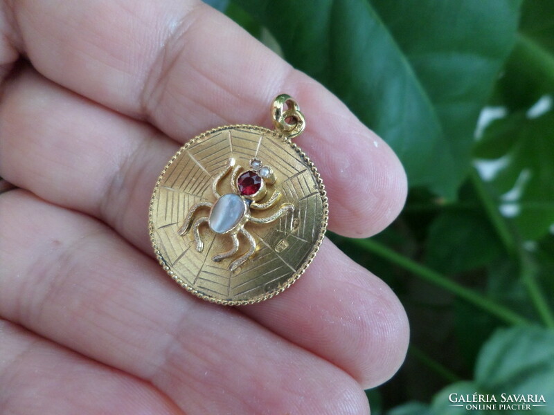 Antique gold spider pendant