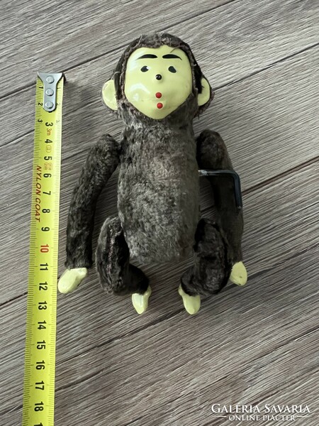Antik bukfencező felhúzós majmocska majom játek