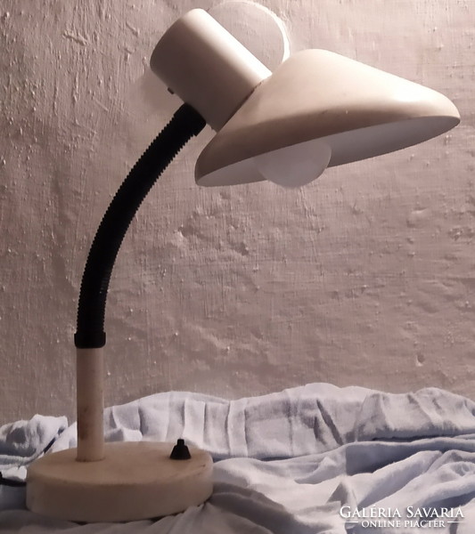 Retro flexible table lamp, workshop lamp