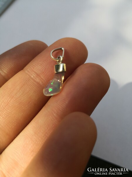 Opal stone silver pendant