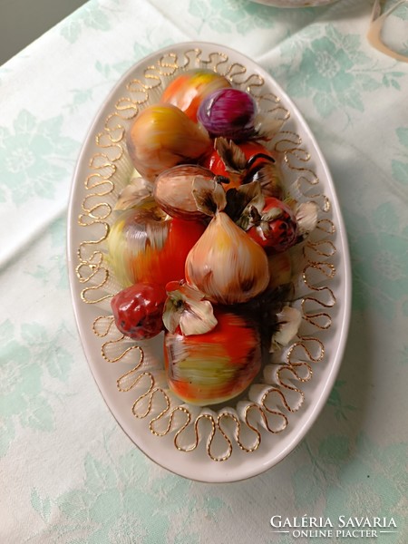 Porcelán tál,porcelán gyümölcsökkel (14 x 25)