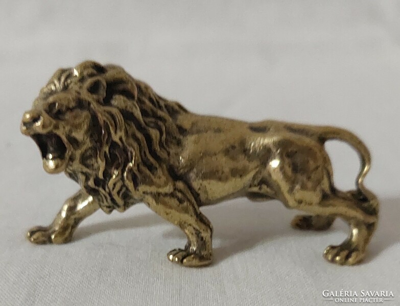 Brass lion king small statue