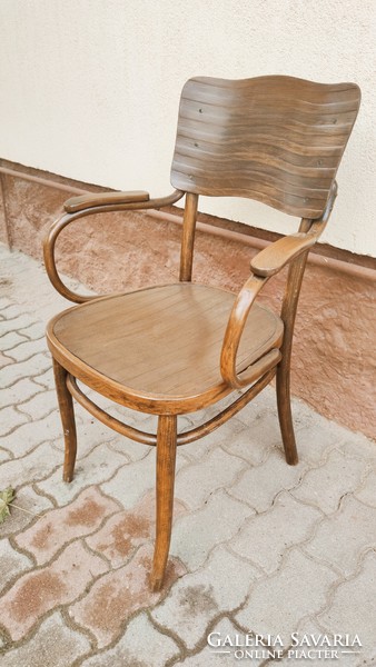 Original, marked, antique thonet-mundus desk chair with armrests in stable, beautiful condition