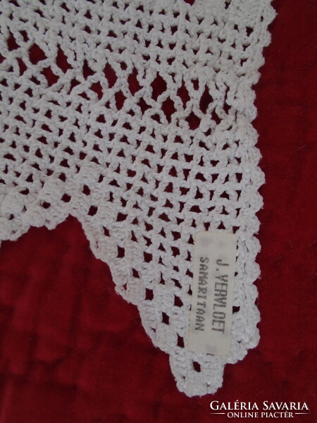 Cotton crocheted bedspread 235 x 235 cm.