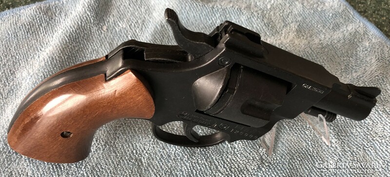 Olimpic 380 gas alarm pistol for sale!