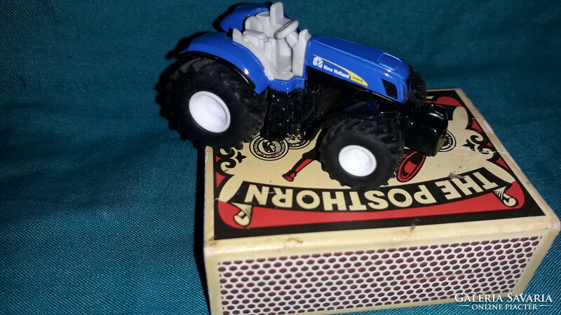 Eredeti SIKU - NEW HOLLAND T 7070 - 1:87 - H0 - TRAKTOR MODELLAUTÓ fém kisautó a képek szerint