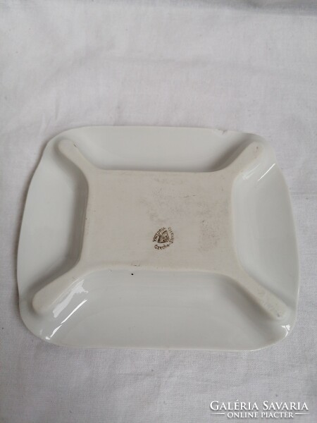 Victoria porcelain ashtray