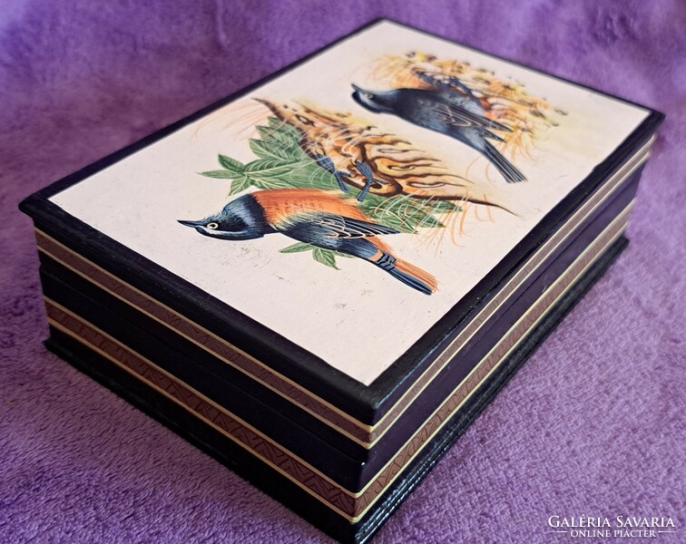 Antique lacquer box with birds, lacquered wooden gift box 7. (M4146)