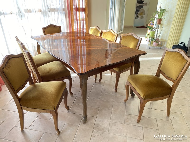 Dining set for 8 people