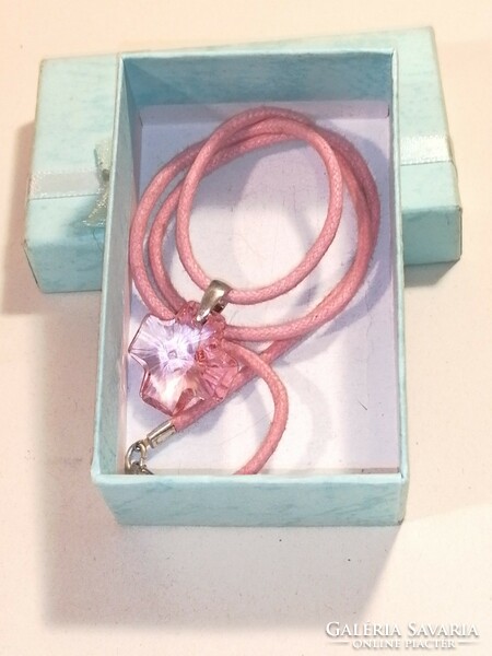 Pink swarovski crystal pendant (255)