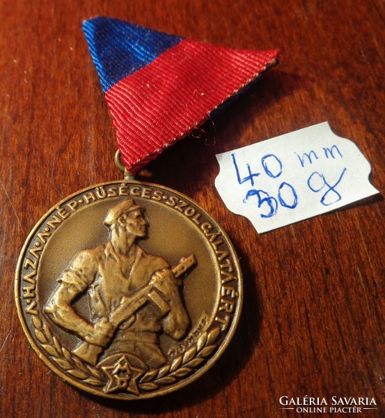 Worker's jubilee medal /stored in its box, can be worn on a chest strap/ total approx. 50 grams