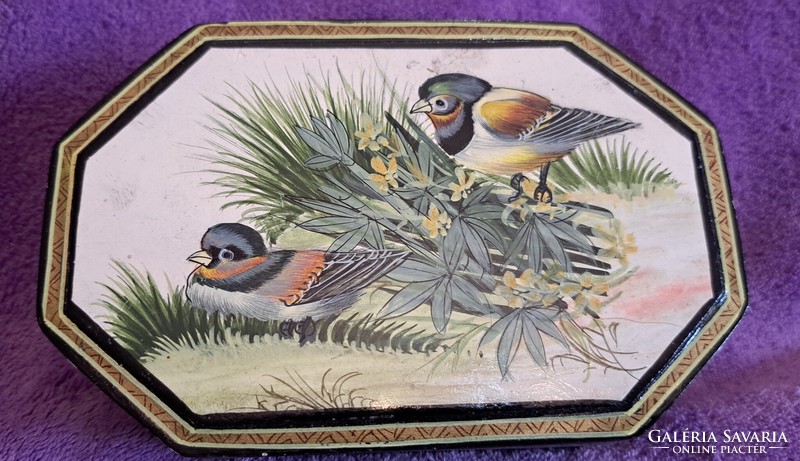 Antique lacquer box with birds, lacquered wood gift box 1. (M4140)