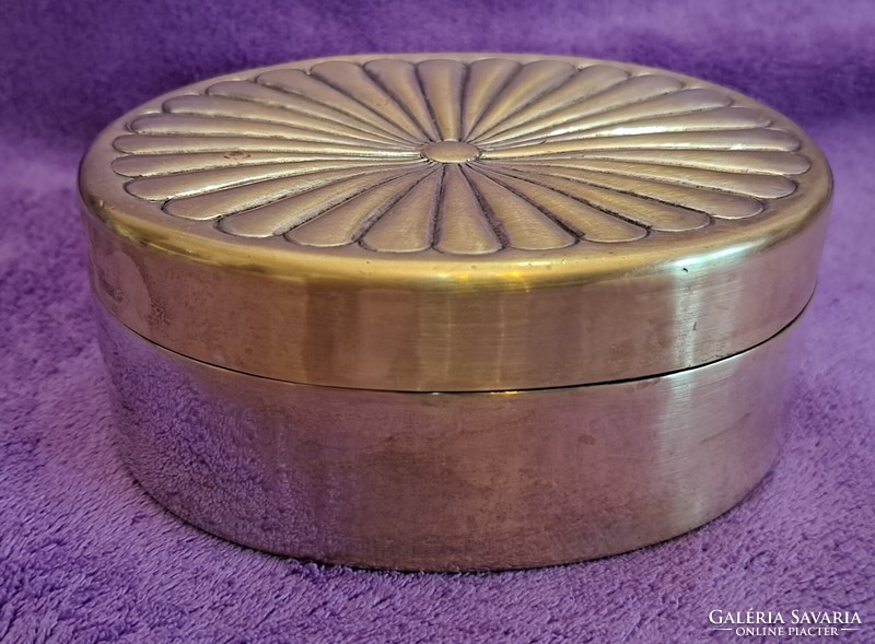 Old silver-plated box, bonbonier (m4130)