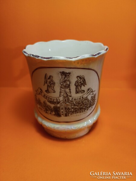 Máribesnyő memorial mug, luster glazed