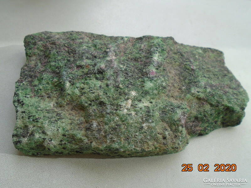 ZOIZIT RUBIN,Tanzánia, 428 g