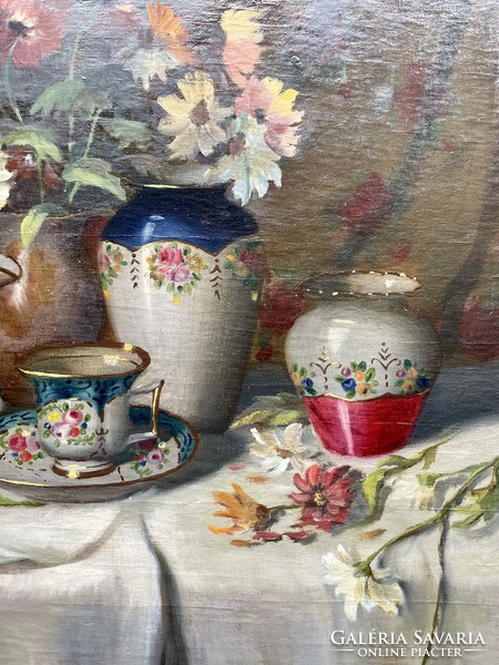 Romek Árpád Csendélet porcelánokkal és virágokkal