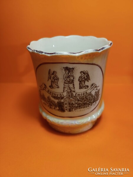 Máribesnyő memorial mug, luster glazed