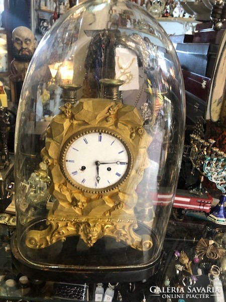 Viennese baroque bronze table clock, with original glass bezel, clock 40 cm, bezel 60 cm