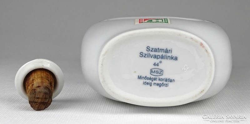 1O440 Hollóházi porcelán Szatmári szilva pálinkás butella 25.5 cm