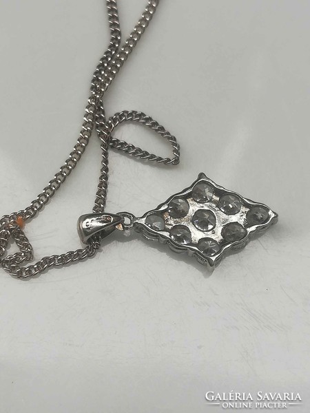 Silver necklace with silver pendant with zircon stones