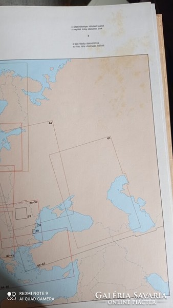 Large world atlas, topographic, with country descriptions, in Hungarian