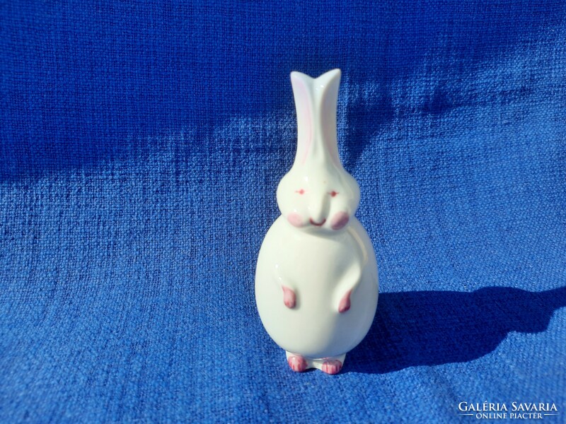 Ravenhouse bunny