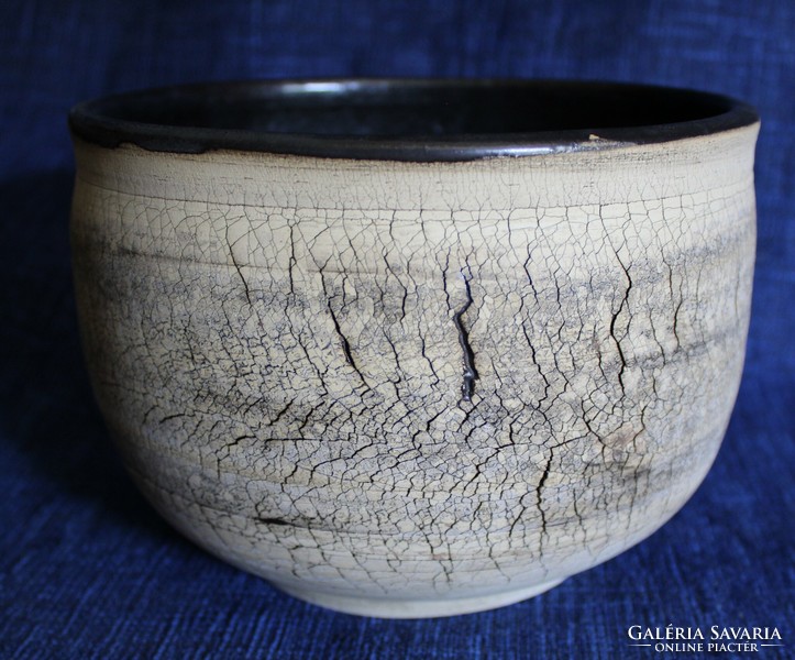 Ceramic decorative bowl with antique effect glaze