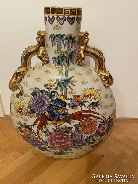Nagy kínai porcelán váza
