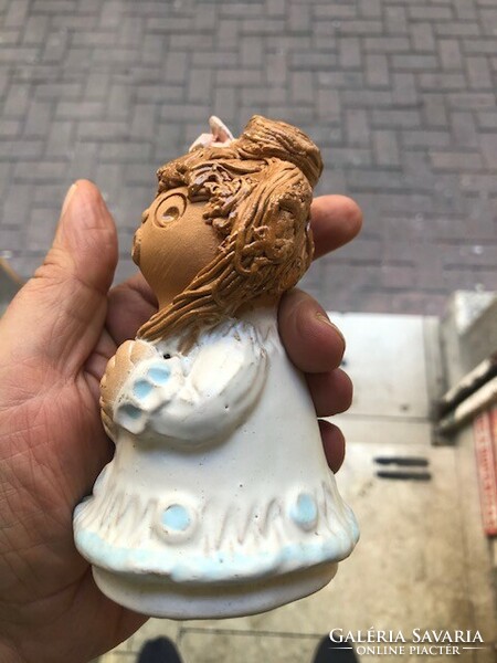 Antalfiné Szente Katalin ceramic singing girl, 15 cm