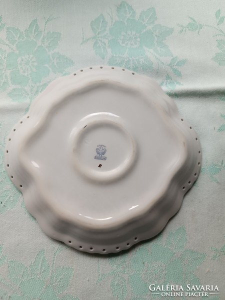 Aquincum porcelain serving bowl (16 x 17)