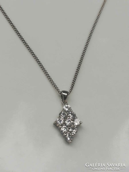 Silver necklace with silver pendant with zircon stones