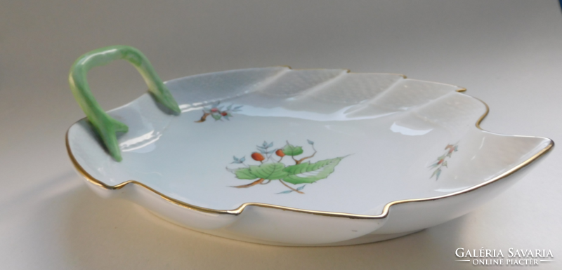 Herend Hecsedli leaf-shaped bowl