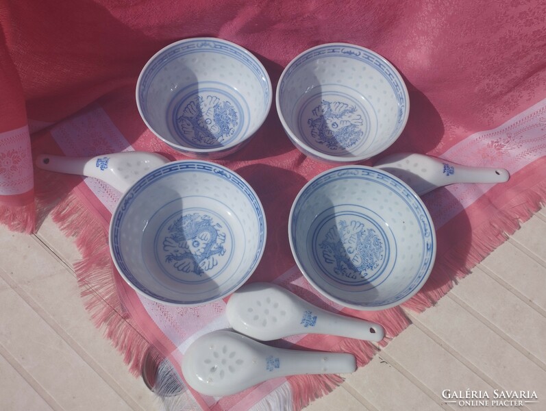 Chinese rice grain porcelain with pudding spoon, 4 pairs.