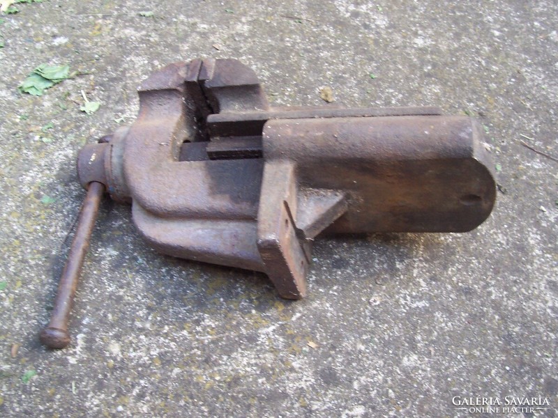 Old vise for sale