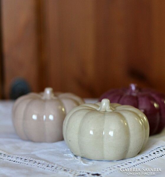 Porcelain pumpkins, 3 in one