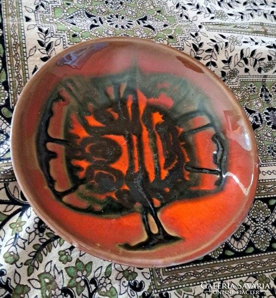 Abstract ceramic bowl. (With a little wear on the edge.) Size: 22 cm. Marked on the bottom