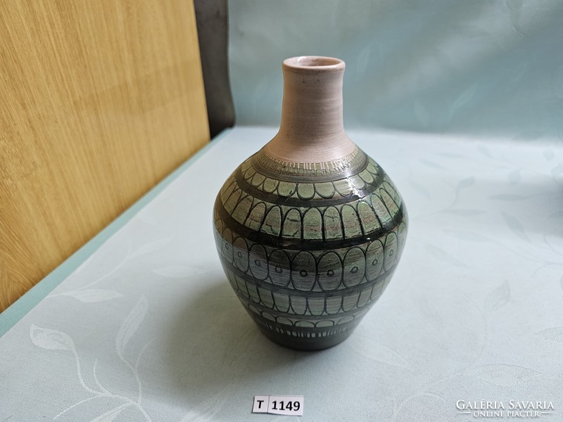 T1149 Kerámia váza 21 cm