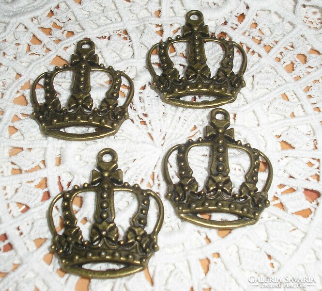 Crown metal ornament decoration