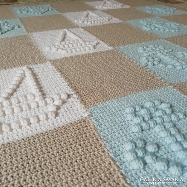 Children's blanket crocheted 90x104 cm