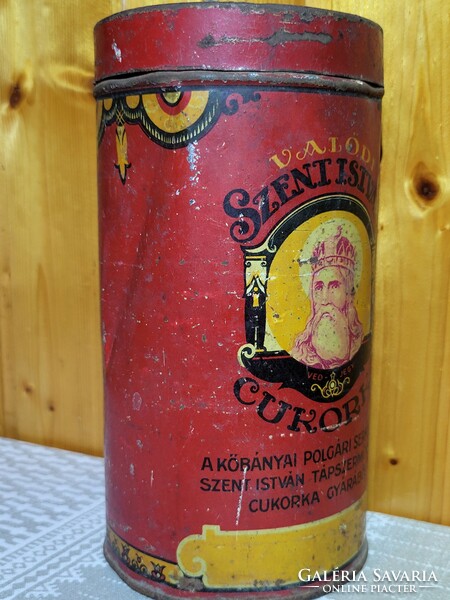 Szent István candy is a very rare tin box