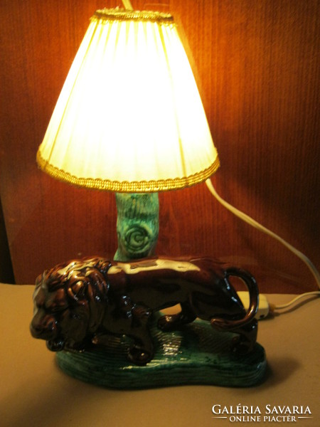 Oroszlán retro kerámia lámpa