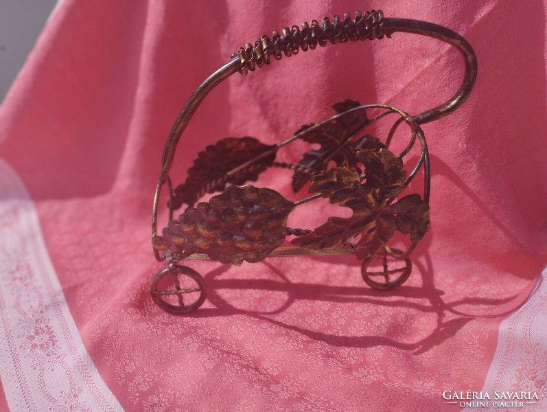Iron glass holder with bunch of grapes, wine holder