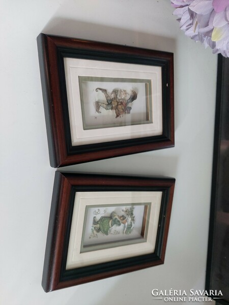 Charming, unique skating figures made in England in pairs in a nice frame living pictures 20.5x15