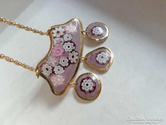 Purple floral 1980 vintage beautiful necklace