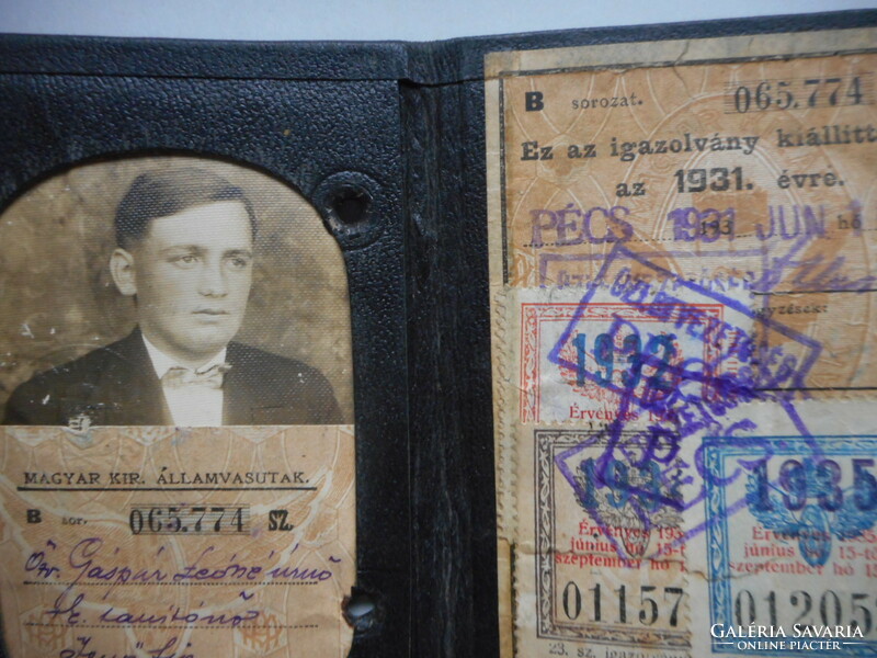 Old railway pass issued in Hungarian. State railways 1931-35)